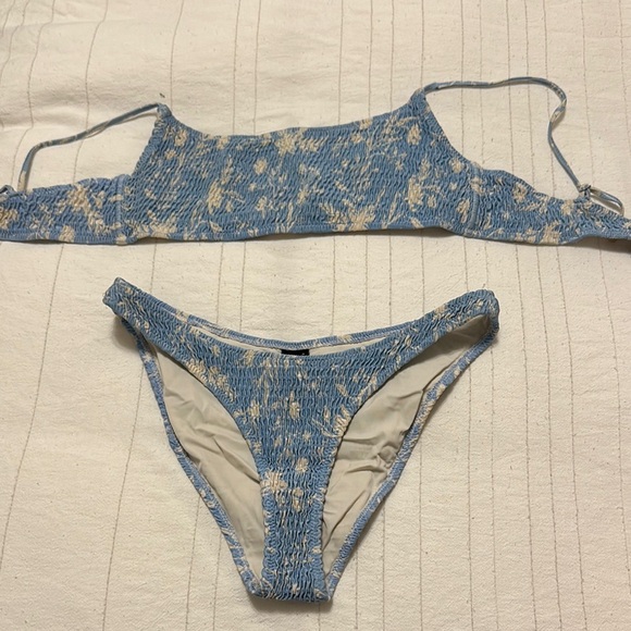 Tringl Two Piece - Picture 1 of 4
